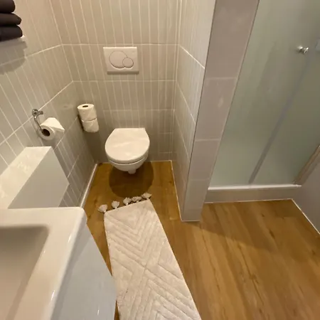 בית הארחה Gaestehaus Brigitte Duri